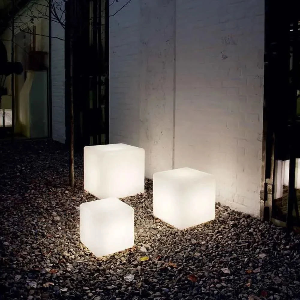 BowLift | CubeGarda Wireless Cube Garden LED Light