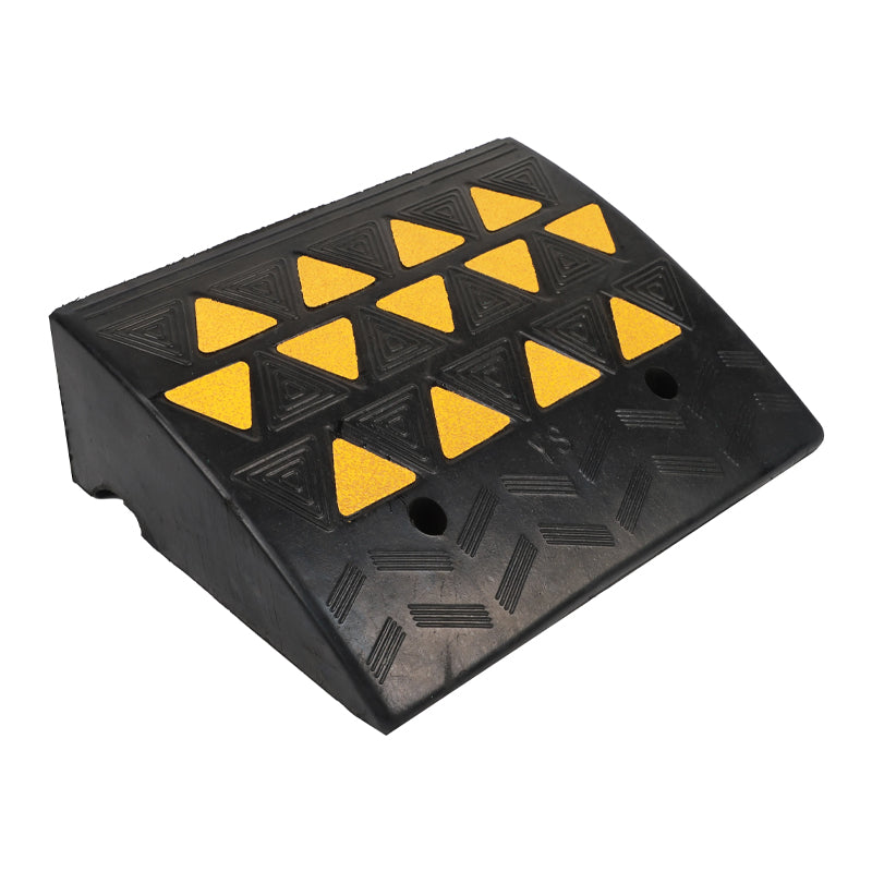 BowLift | 2 Pack Slope With Yellow Reflective Film Rubber Kerb Ramp/Rubber Curb Ramp