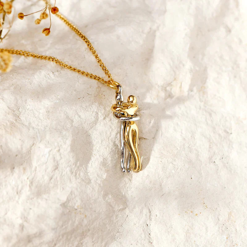 BowLift | Bonding Hug Necklace