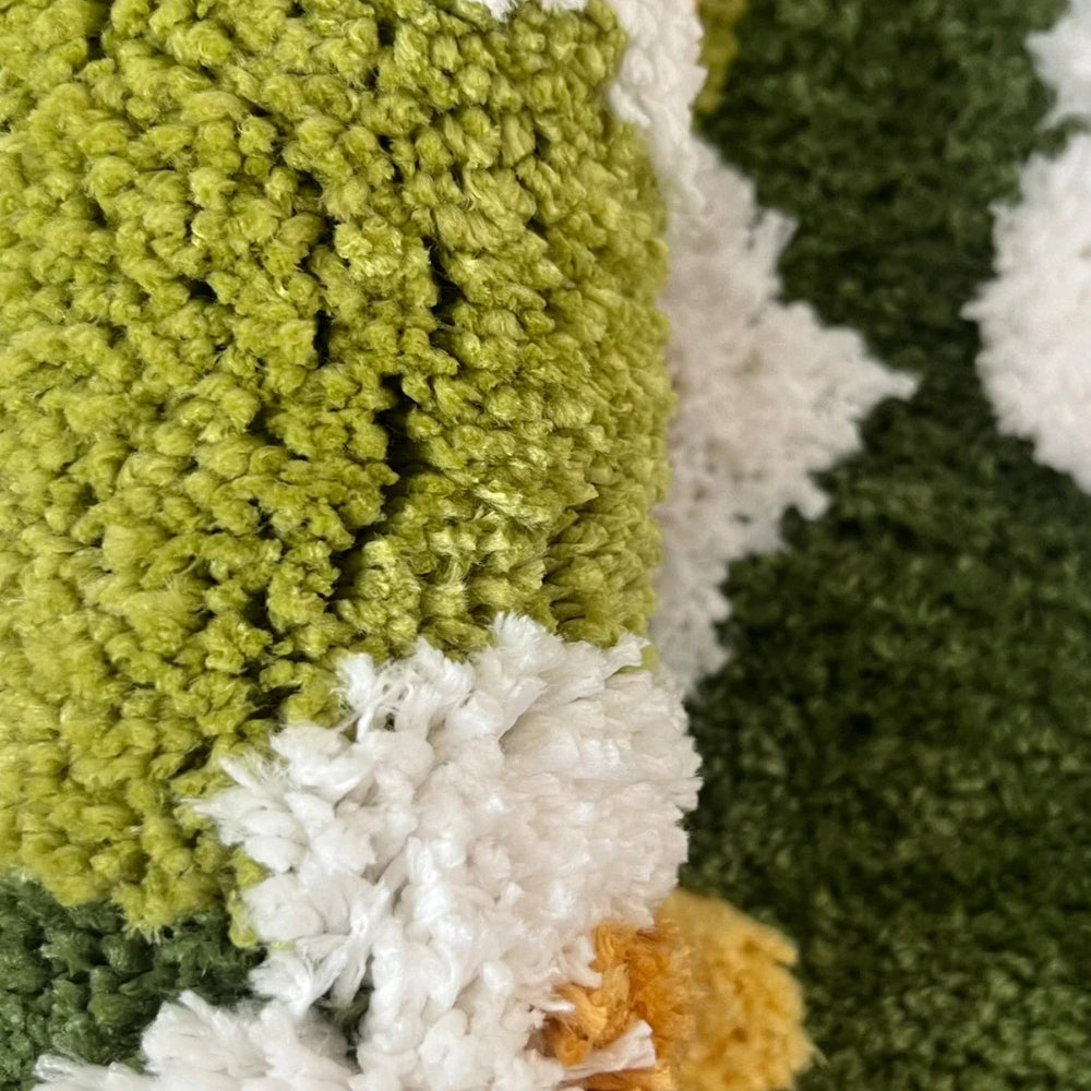 BowLift | Daisy Moss Style Floor Bath Mat