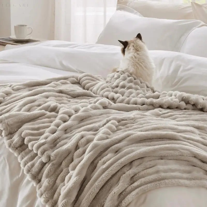 NordiNest Plush Blanket Bowlift