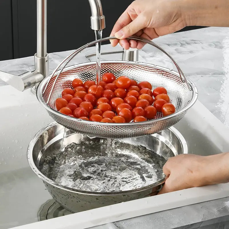 BowLift | Stainless steel steam insert with handle