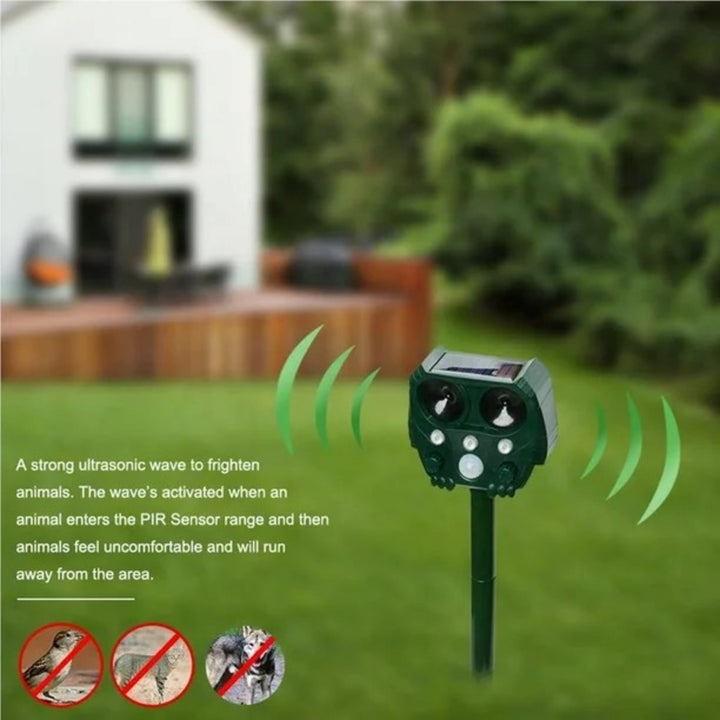 BowLift | Ultrasonic Cat Repellent Ultrasound and Noise Sonar Repellent Deterrent for Cat, Fox, Rat, Squirrel and Dog