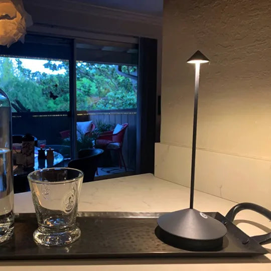 BowLift | Wireless LED Table Lamp - LumeElegance