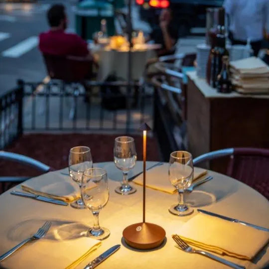 BowLift | Wireless LED Table Lamp - LumeElegance