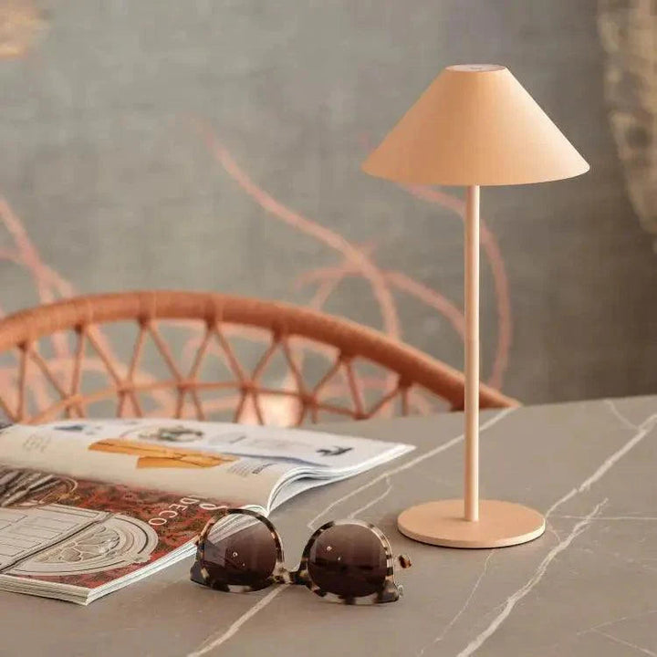 BowLift | Wireless Table Lamp | Minimalist Battery LED Table Light