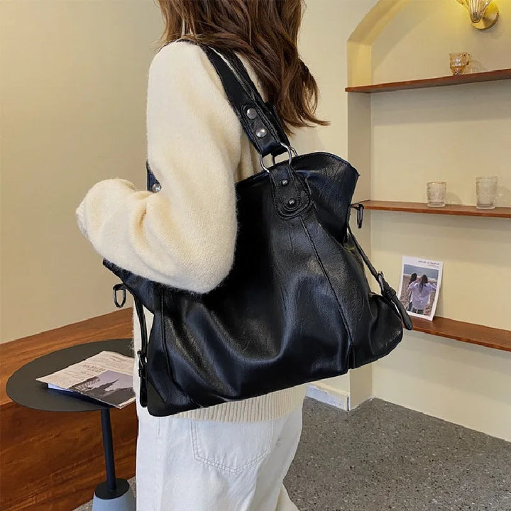 BowLift | Retro-inspired tote bag with smooth faux leather and classic seam detailing