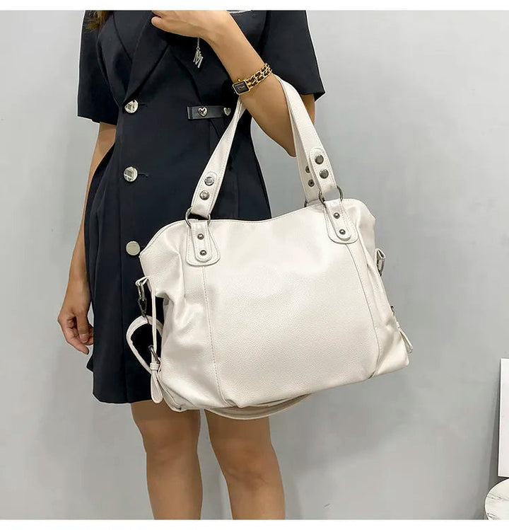 BowLift | Retro-inspired tote bag with smooth faux leather and classic seam detailing
