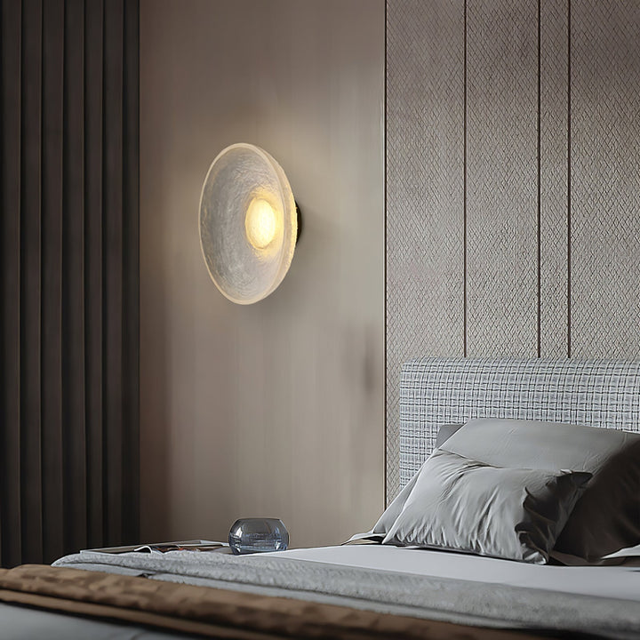 BowLift | Artistic Resin Wall Lamp