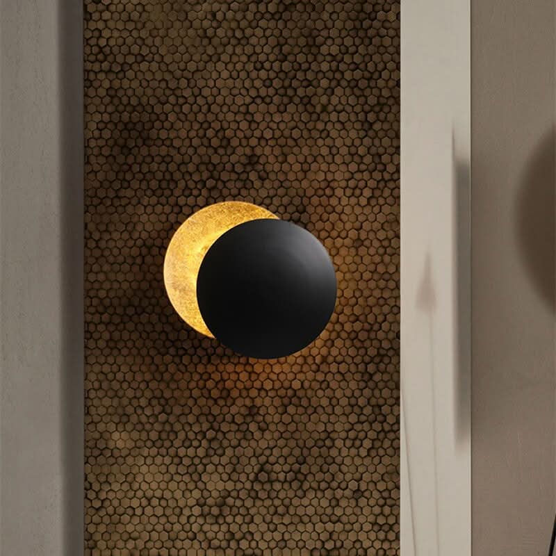 BowLift | Solar Eclipse Wall Lamp with Warm LED Light