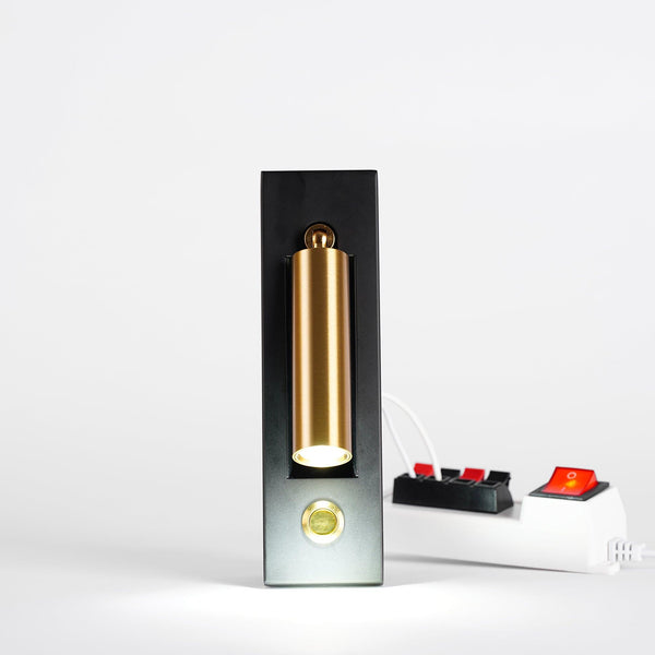 Minimalist LED wall lamp – Modern wall light with a simple design for indoor use | Bowlift