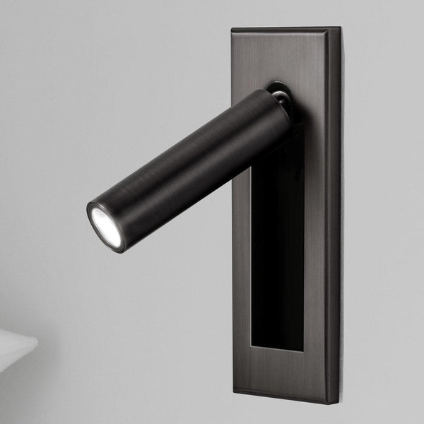 Minimalist LED wall lamp – Modern wall light with a simple design for indoor use | Bowlift