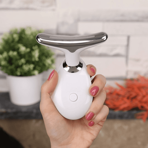 BowLift | 3-in-1 facial massager with light therapy, vibration & heat function
