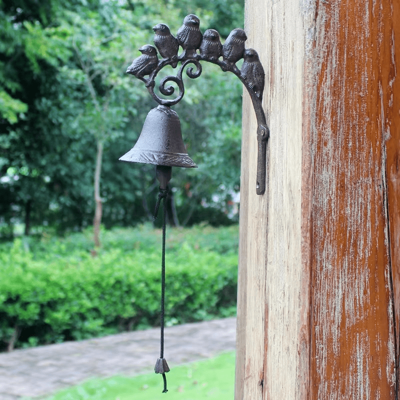 BowLift | Classic cast iron doorbell in vintage style for stylish entrances