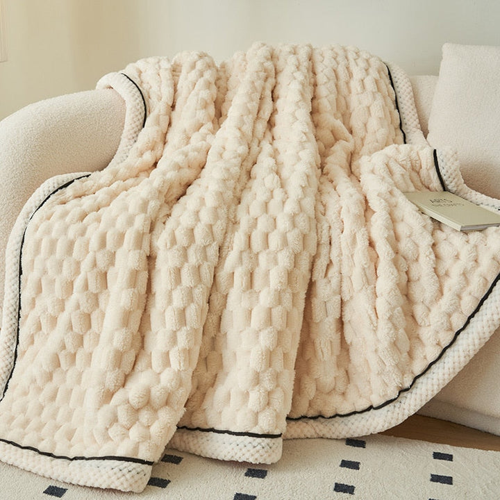 BowLift | Ultra-soft Luxury Velvet Blanket - Indulge yourself with our Luxury Velvet Blanket