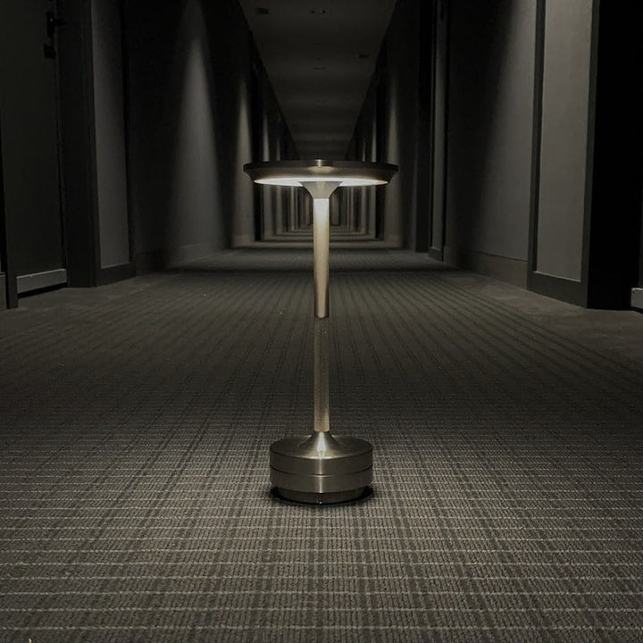 BowLift | Wireless light for an elegant interior