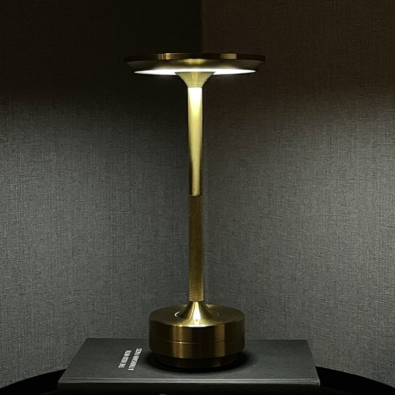 BowLift | Wireless light for an elegant interior