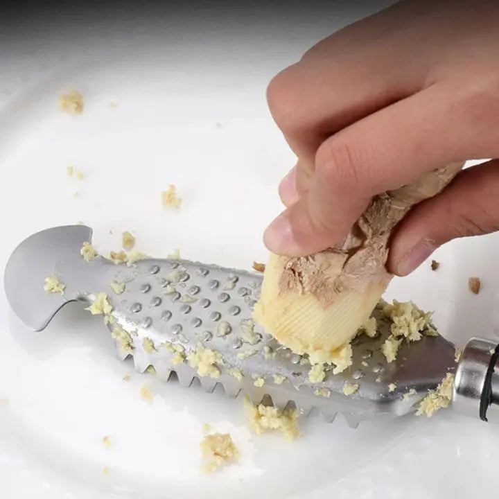 BowLift | Fish scaler made of stainless steel