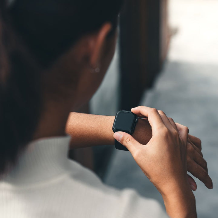 FitTrack Pro Advanced Smartwatch - Customizable Features | Health and Fitness Monitoring Bowlift