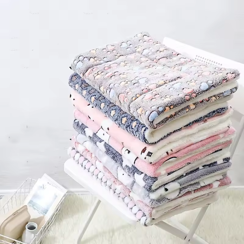 Washable dog blanket soft non-slip ideal for sofa bed and car Bowlift