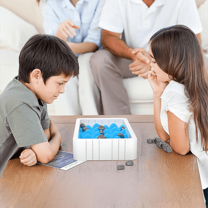 BowLift | Magnetic chess set for clever minds on the go