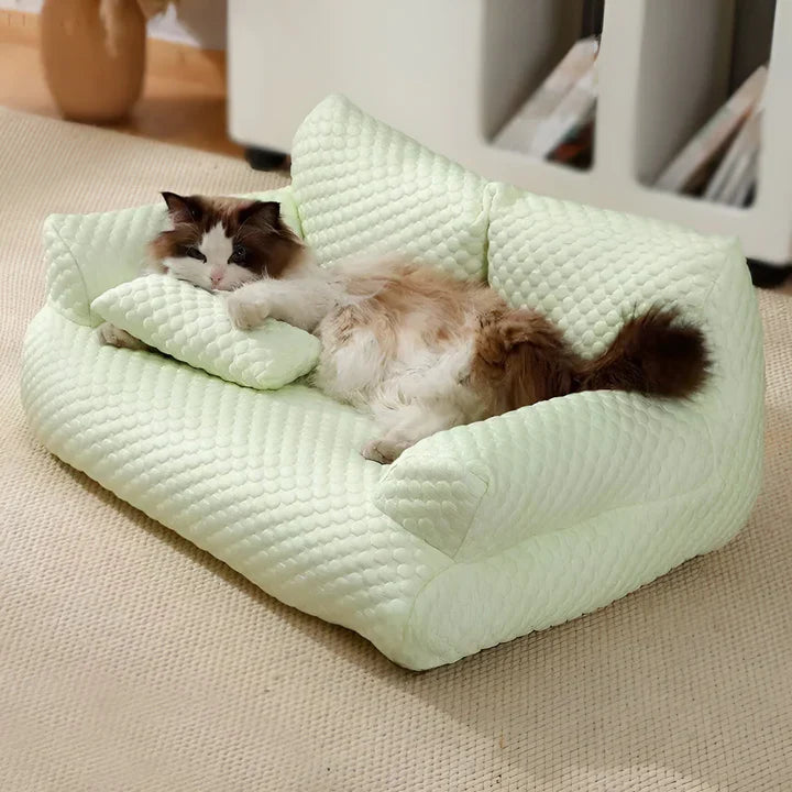 CozyNest Plush Bed – Luxurious Comfort for Pets Bowlift