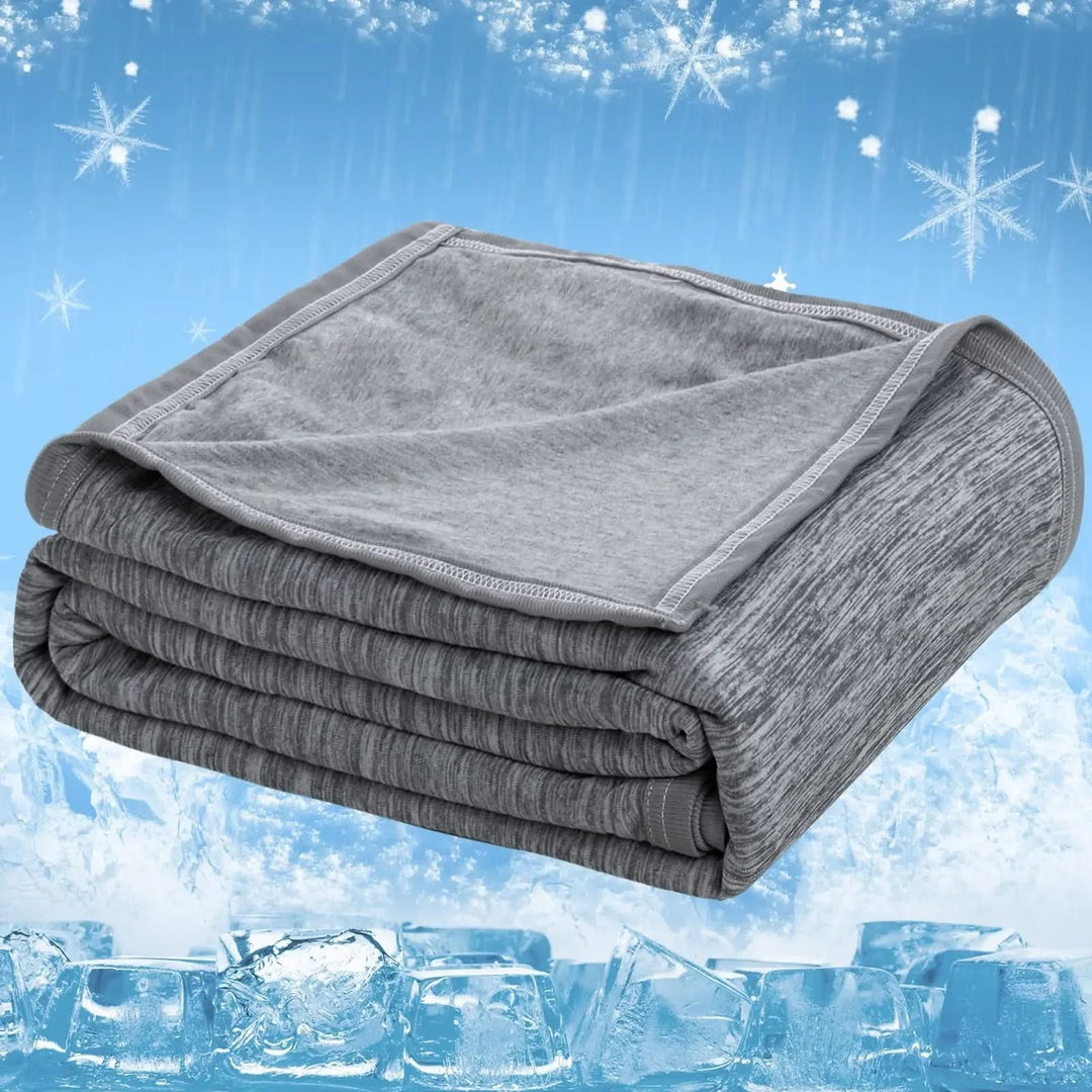 BowLift | Lightweight Cooling Blanket with Breathable Comfort Layer