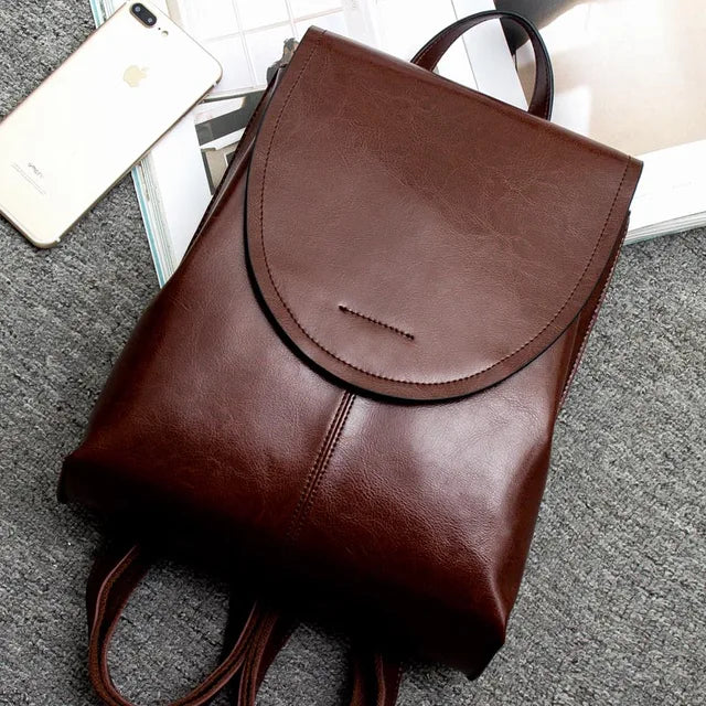 BowLift | LuxeCarry Leather Backpack – Stylish Design with Versatile Storage for Women
