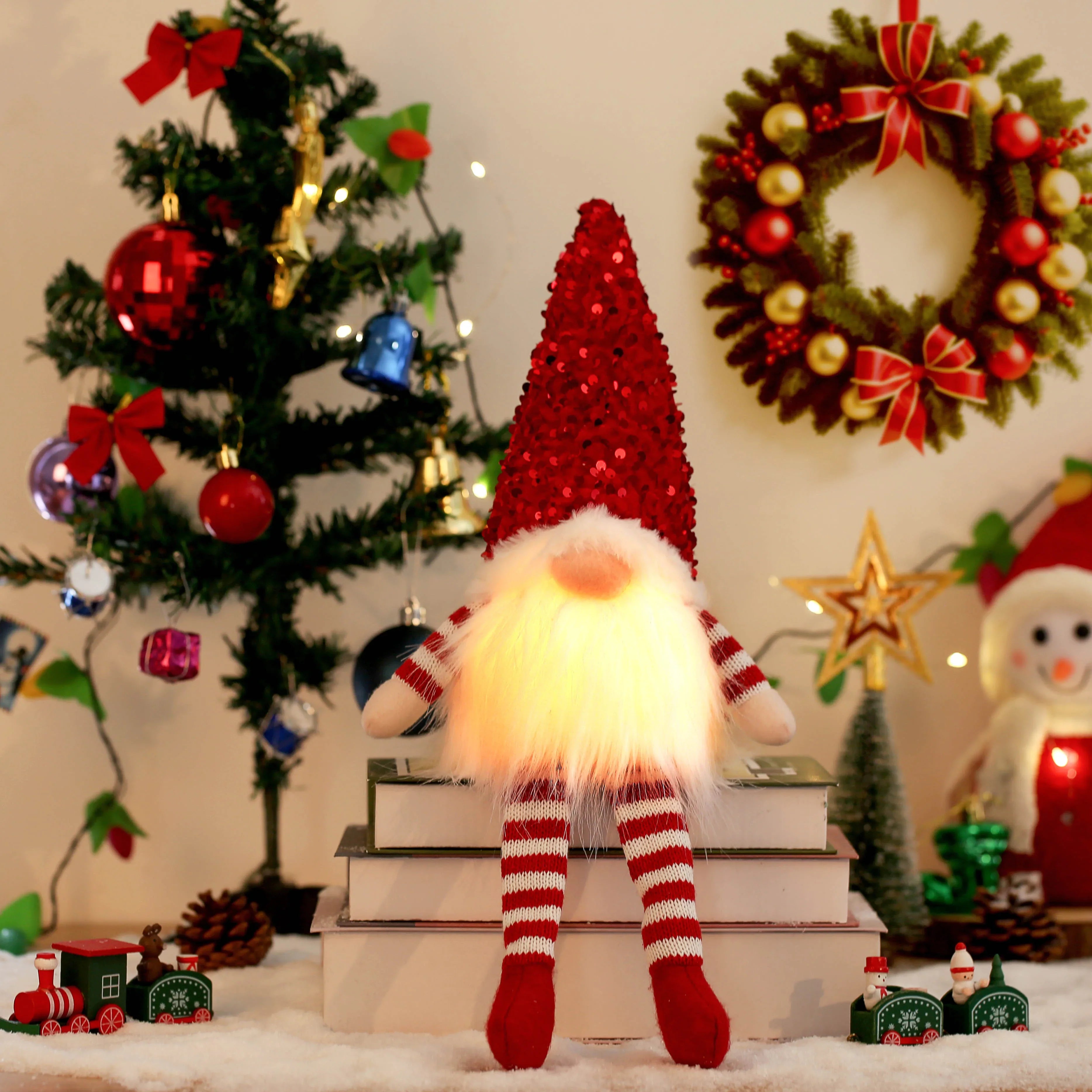 BowLift | Gloeiende Gnome Kerstboomversiering – Handgemaakte Decoratie met Warm LED-licht