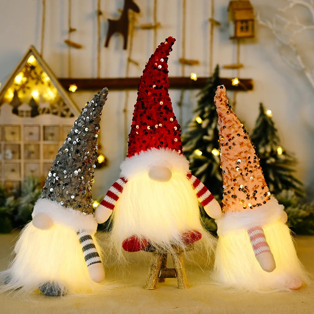 BowLift | Gloeiende Gnome Kerstboomversiering – Handgemaakte Decoratie met Warm LED-licht