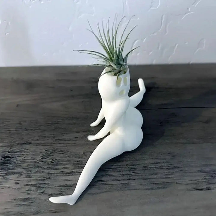 BowLift | Spooky Shape Air Plant Display - SpookyBuddy