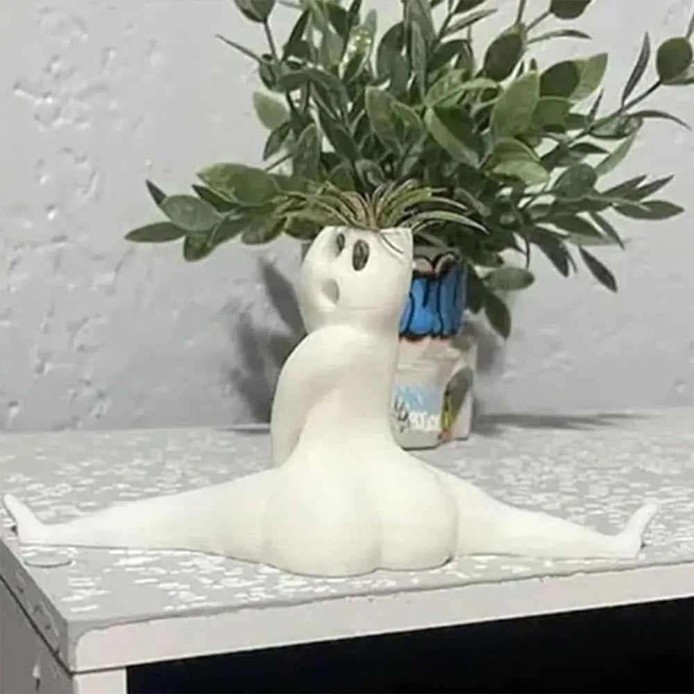 BowLift | Spooky Shape Air Plant Display - SpookyBuddy