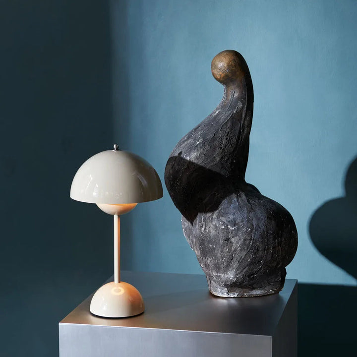 BowLift | Retro Flowerlight - Wireless rechargeable table lamp