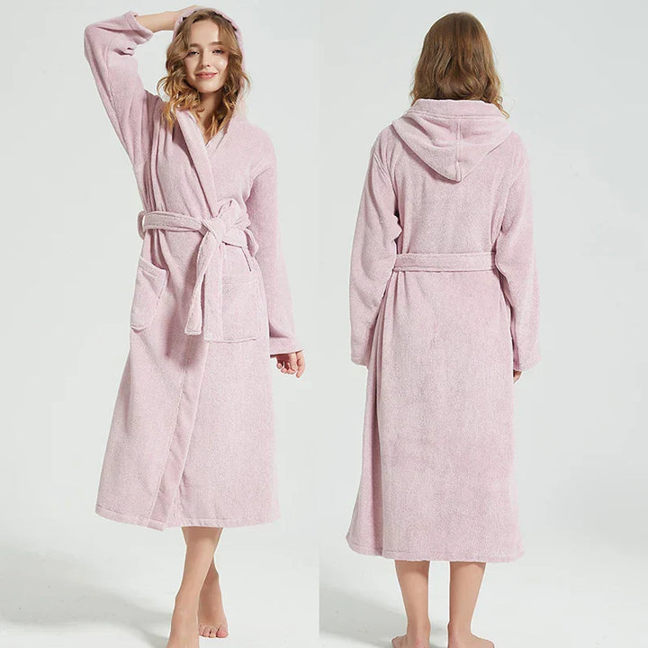 BowLift | SpaLux – bathrobe with hood