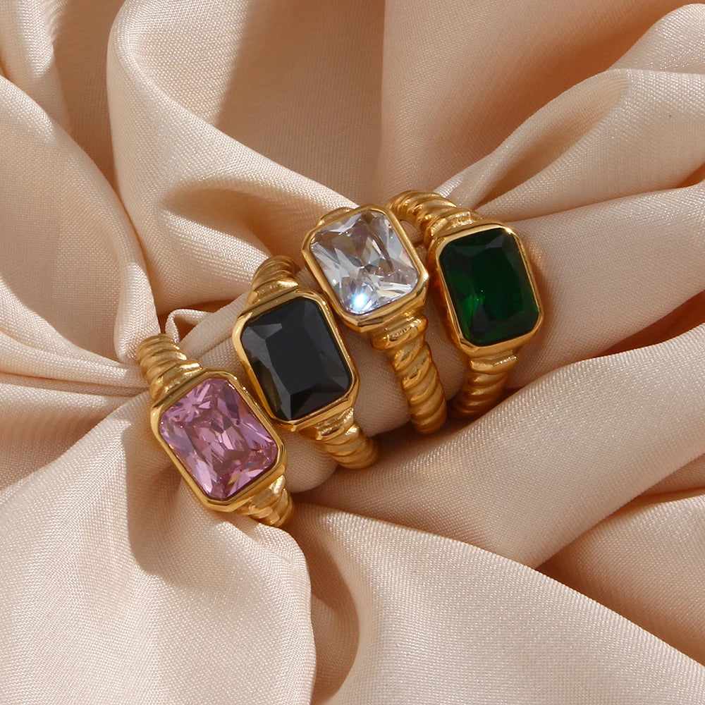 BowLift | Chunky Cross Striped Baguette Diamond Ring