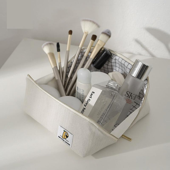 BowLift | Waterproof Wide Open Makeup Bag