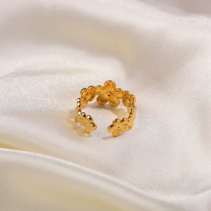 BowLift | Dainty Floral Wrap Ring