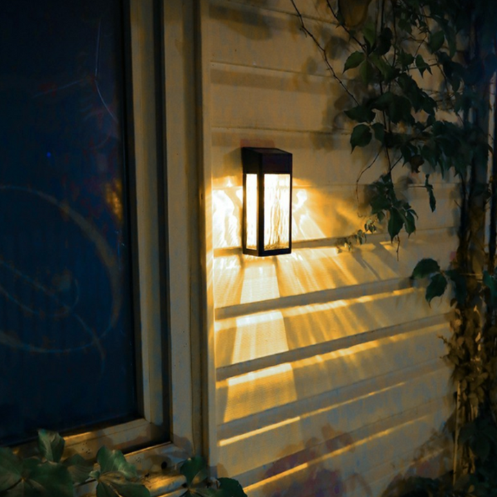 BowLift | SolarBurst – Outdoor Wall Lamp with Solar Energy