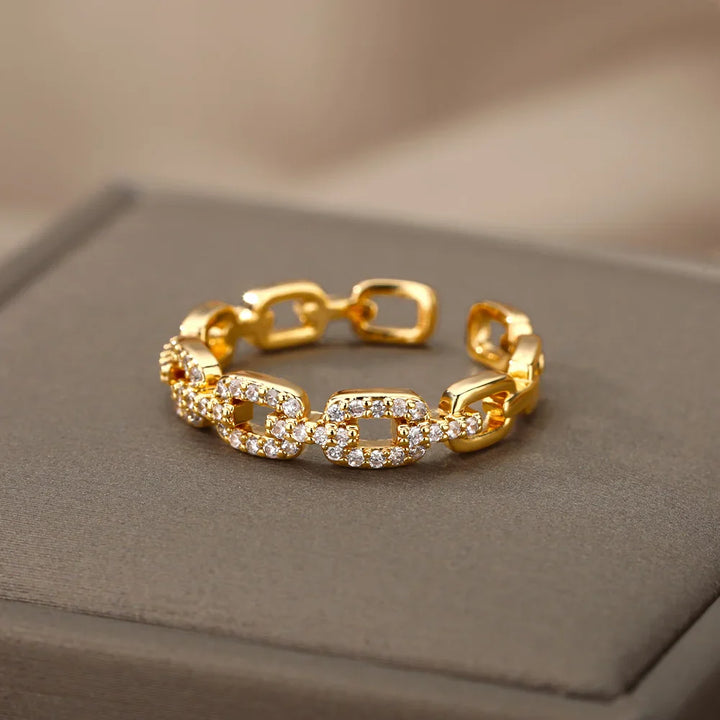 BowLift | Adjustable Diamond Chain Link Ring