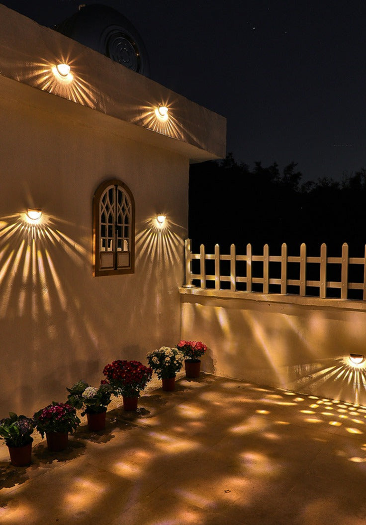 BowLift | NoirRay – Solar Wall Lamp with Elegant Modern Glow