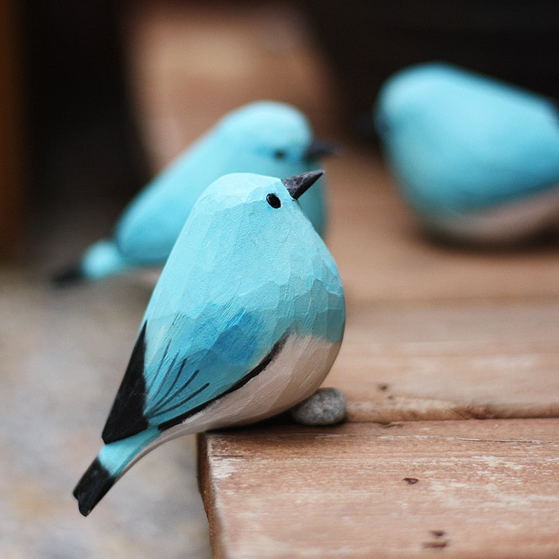 BowLift | NordicFeathers - Elegant Wooden Bird Figurines