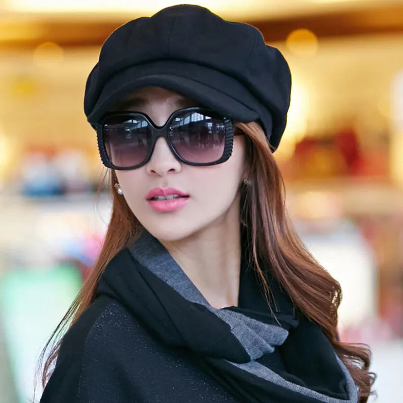 RetroChic Beanie – Vintage Winter Style and Comfort Bowlift
