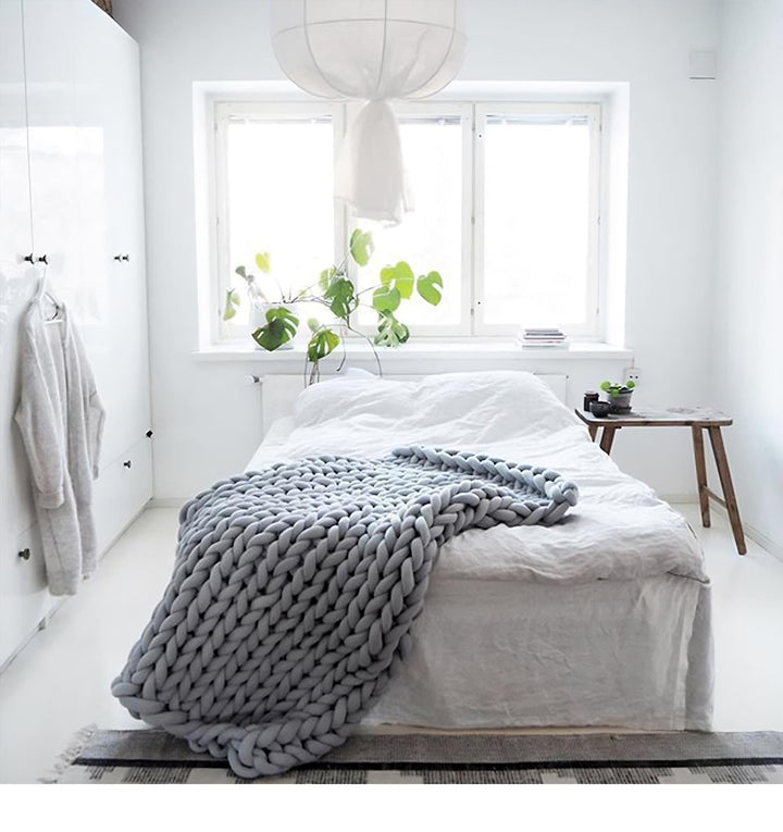 BowLift | Knitted Blanket Knit Your Own Blanket