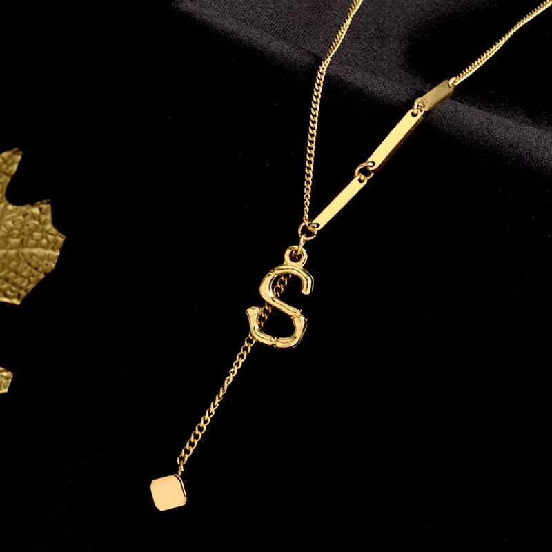 BowLift | Charming Initials Letter Necklace