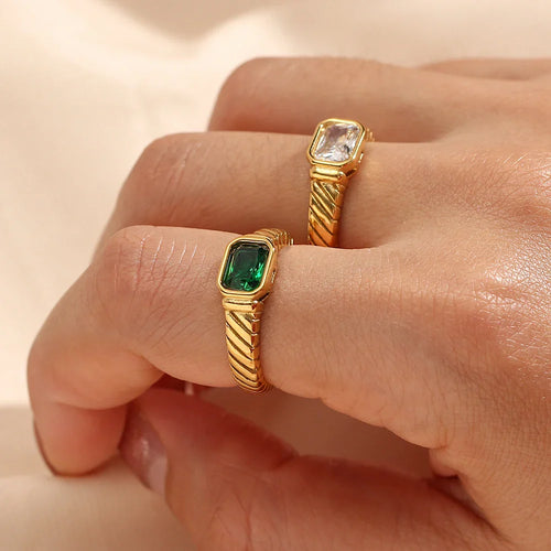 BowLift | Cross Striped Baguette Diamond Ring