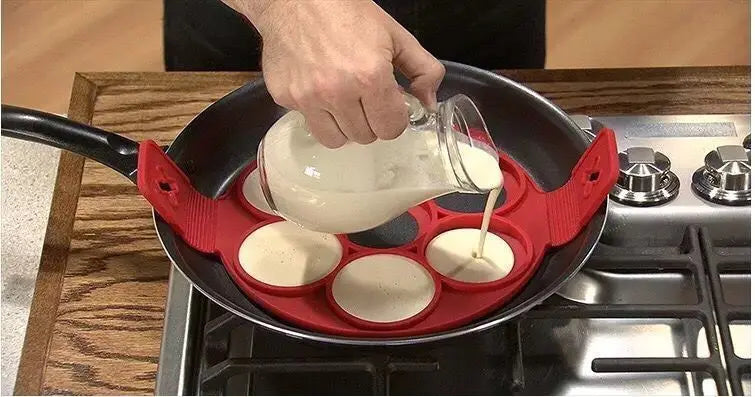 BowLift | 2-in-1 Silicone Pancake Mold – Easy and Fun Breakfast Maker