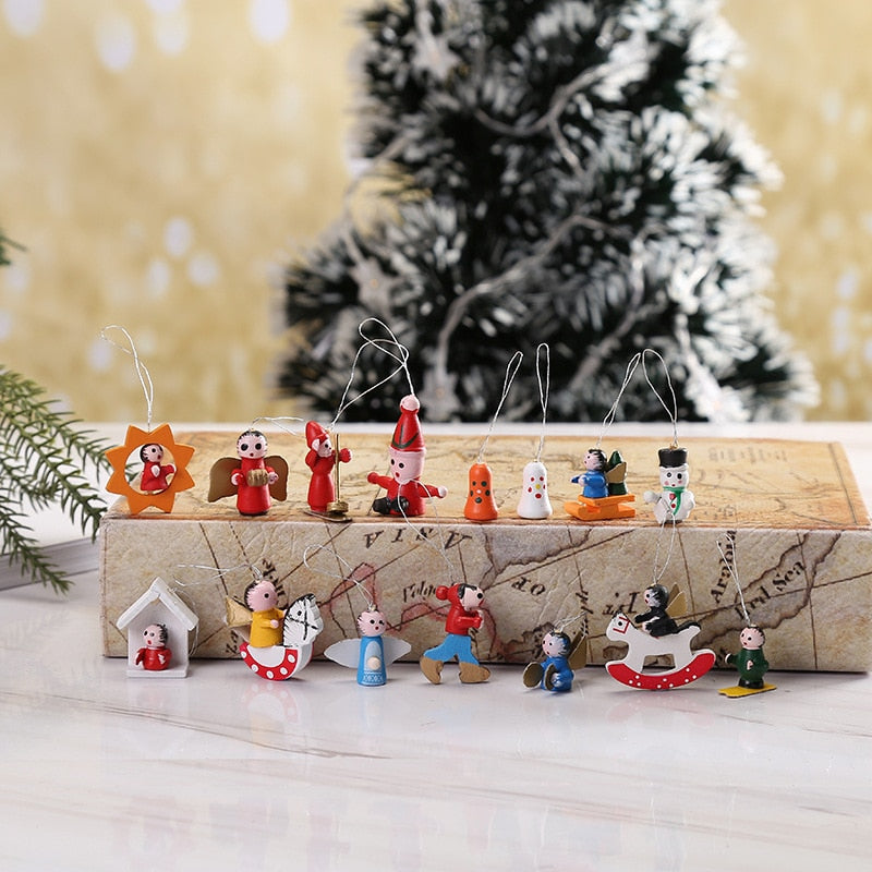 BowLift | 48pcs Santa's Runners Wooden Decoration Set