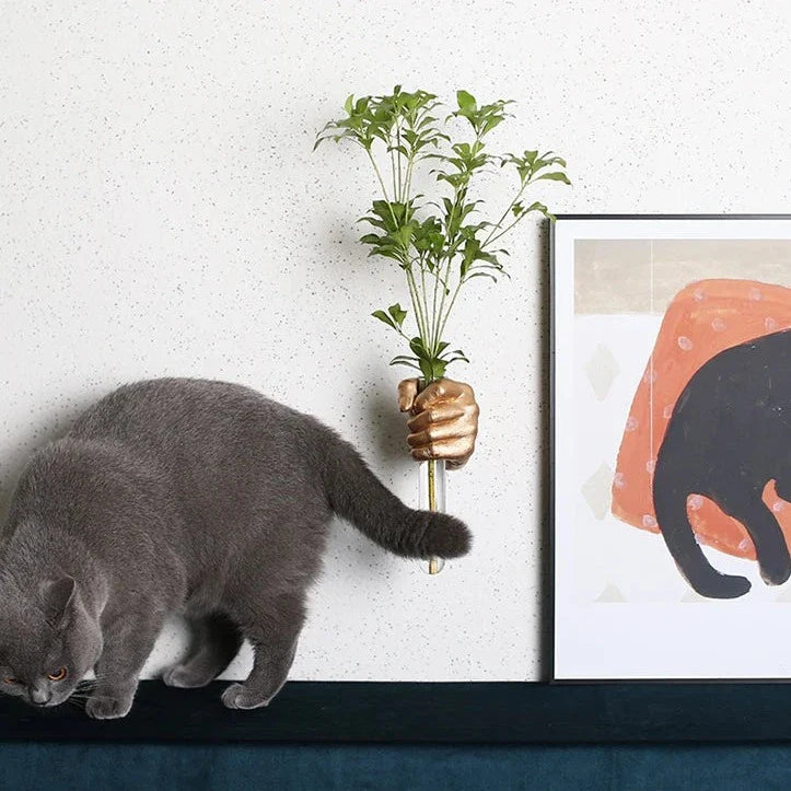 Flower Grab Wall Vase | Bowlift