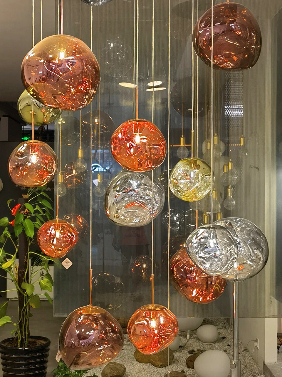 BowLift | Chroma Glow - Playful and elegant pendant light