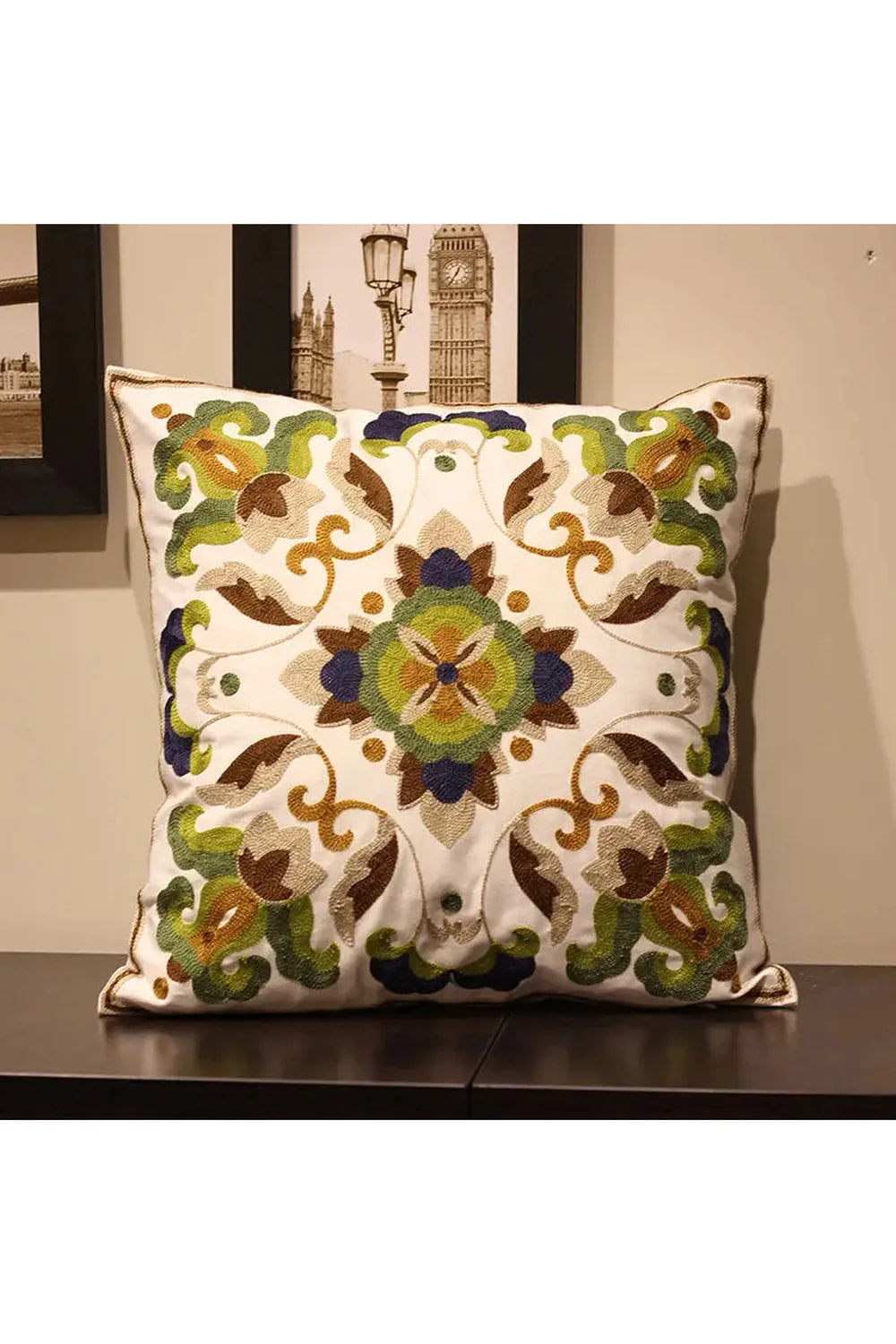 Flower cushion cover | Bowlift